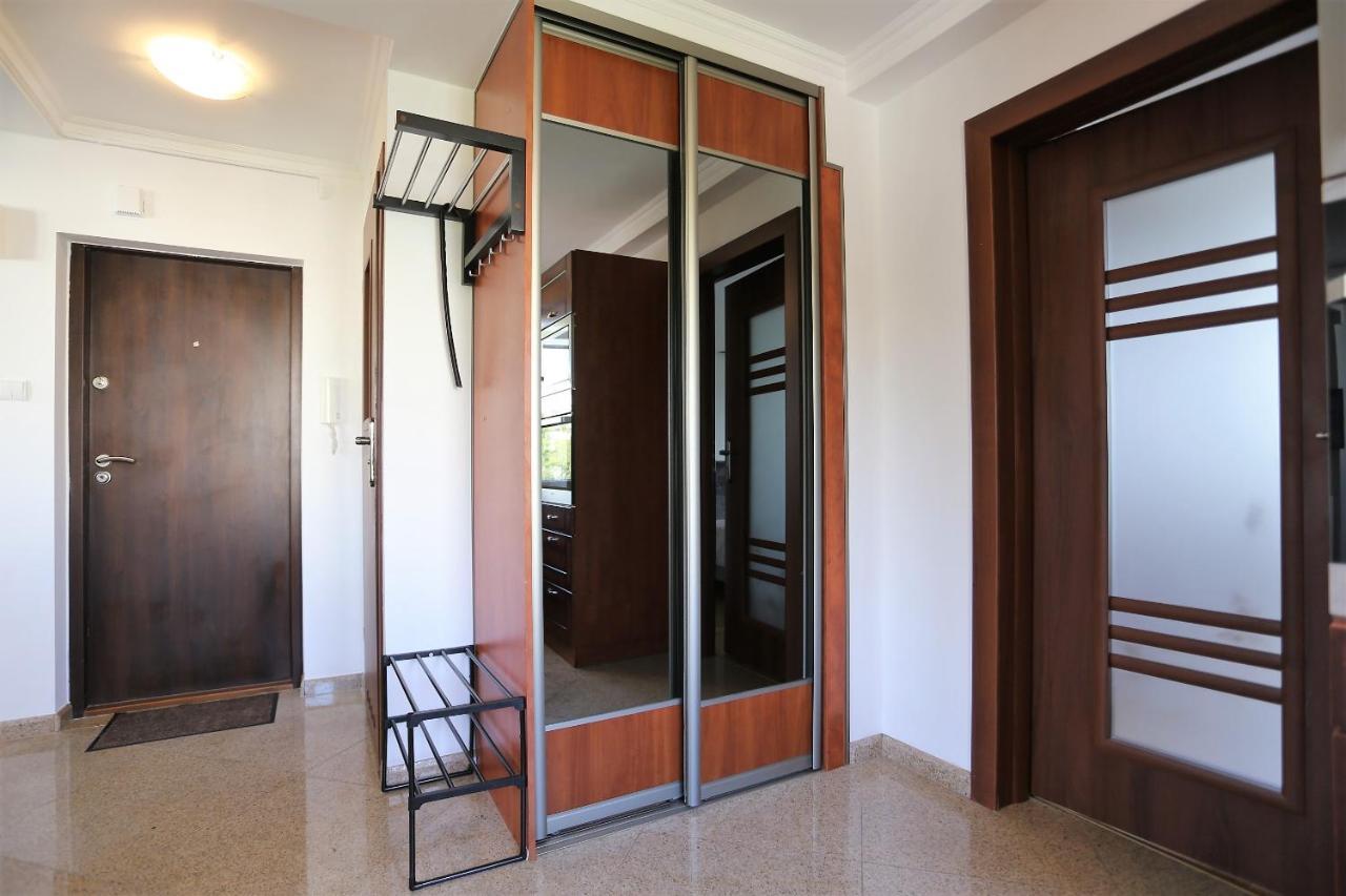 Apartament Mgm Karmelicka Varsovia Exterior foto